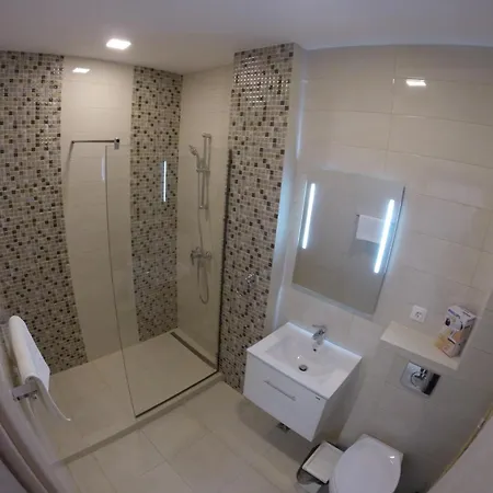 Apartment Rent A View 1